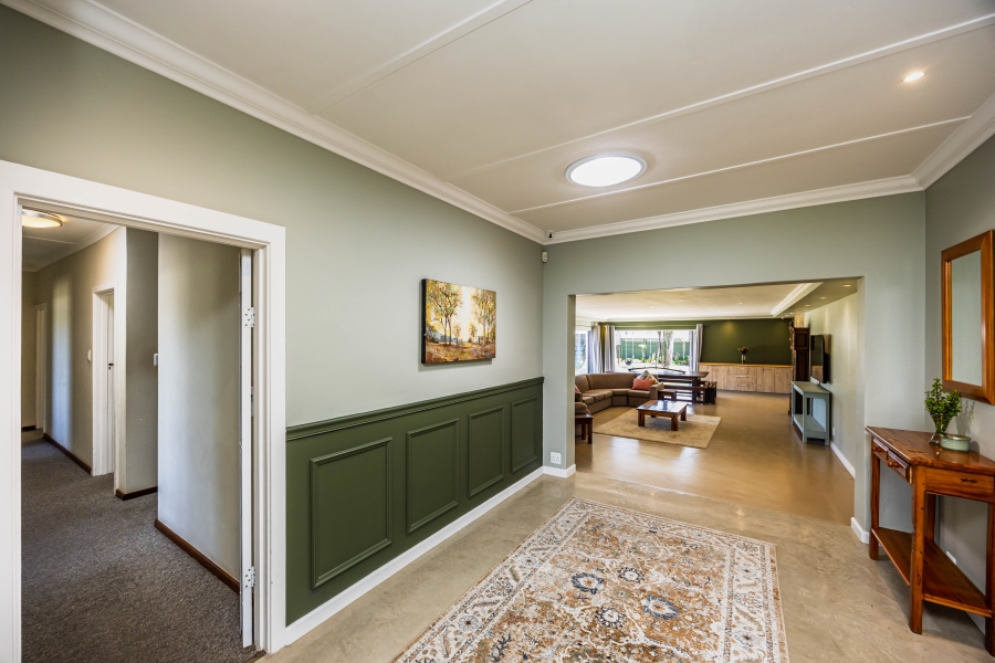 4 Bedroom Property for Sale in Beacon Bay Eastern Cape